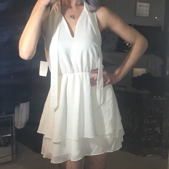 FLASH‼️🆕Lovers + Friends White Sheer Layered Mini - Picture 2 of 5